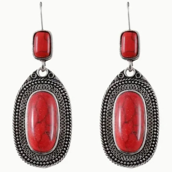 Vintage Court Style Alloy Dangle Earrings With Red Imitation Gemstones - Picture 3 of 5